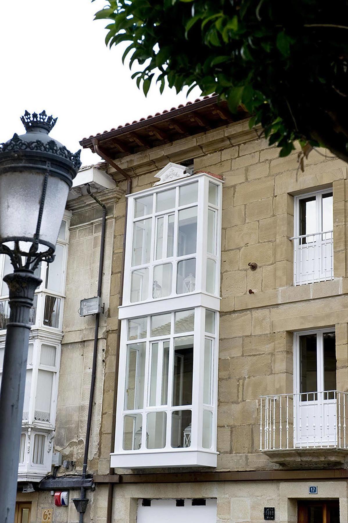 Apartamentos Turisticos Los Zapatos Morados Haro Ngoại thất bức ảnh